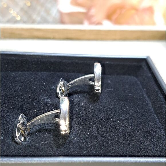Authentic Yves Saint Laurent Cuff Links in Gift Box New - Picture 9 of 14